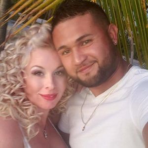 Meet your Posher, Christy